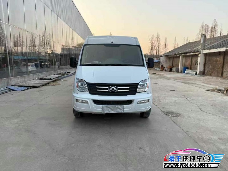 23年上汽大通V80轿车抵押车出售