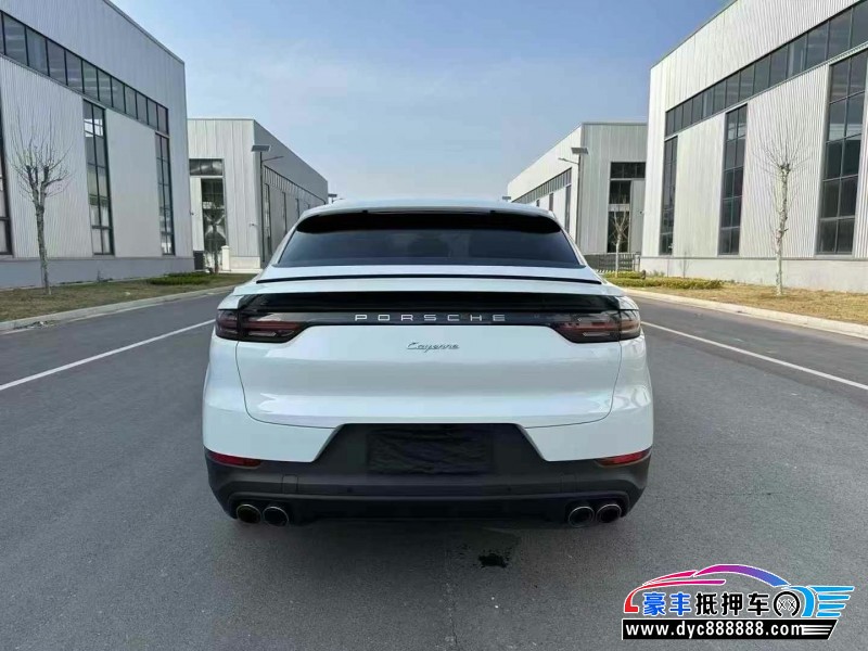 20年保时捷卡宴轿车抵押车出售