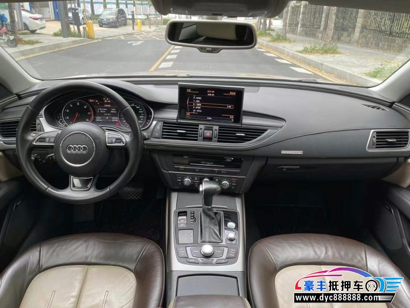 15年奥迪A7轿车抵押车出售