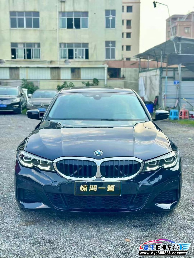 22年宝马3系轿车抵押车出售