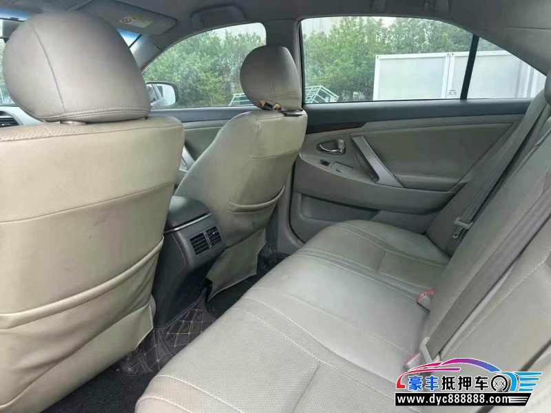 15年丰田凯美瑞轿车抵押车出售