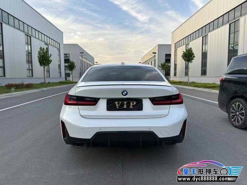 24年宝马3系轿车抵押车出售