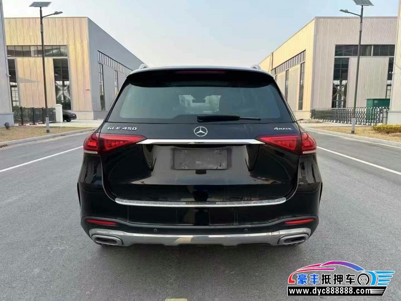 19年奔驰GLE轿车抵押车出售