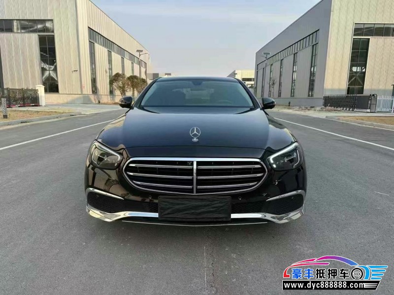 22年奔驰E轿车抵押车出售