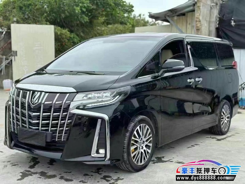 17年丰田埃尔法轿车抵押车出售