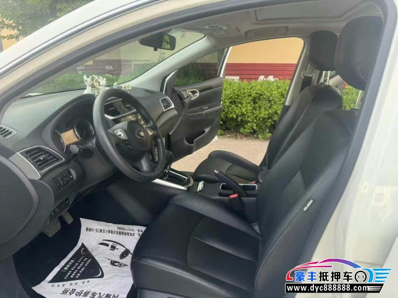 22年日产轩逸轿车抵押车出售