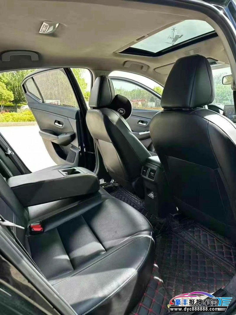 22年日产轩逸轿车抵押车出售