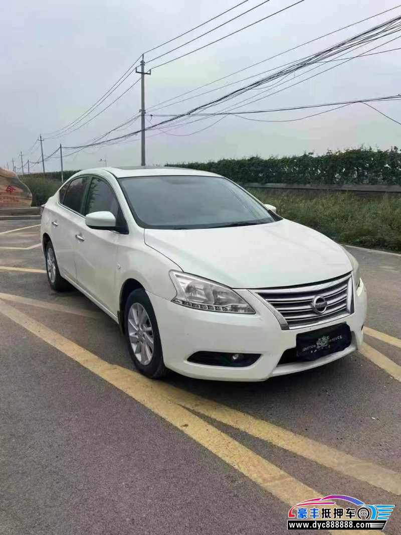 15年日产轩逸轿车抵押车出售