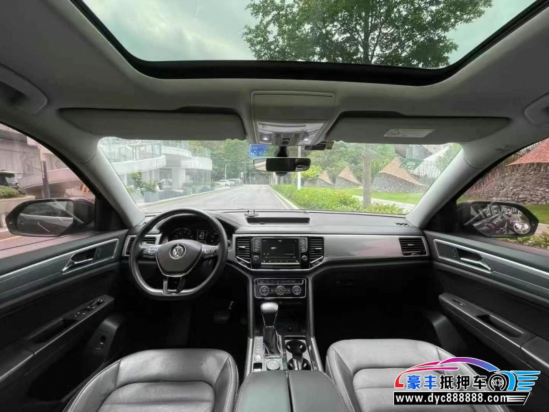 18年大众途昂轿车抵押车出售