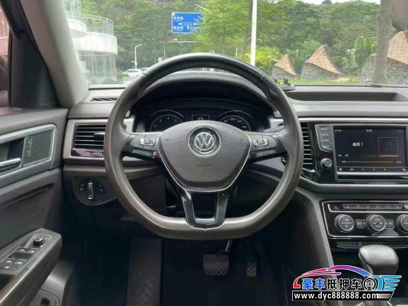 18年大众途昂轿车抵押车出售