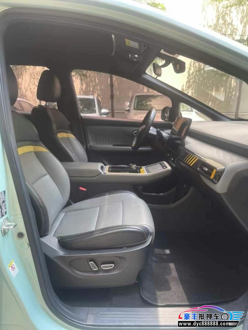 22年埃安Y70SUV抵押车出售