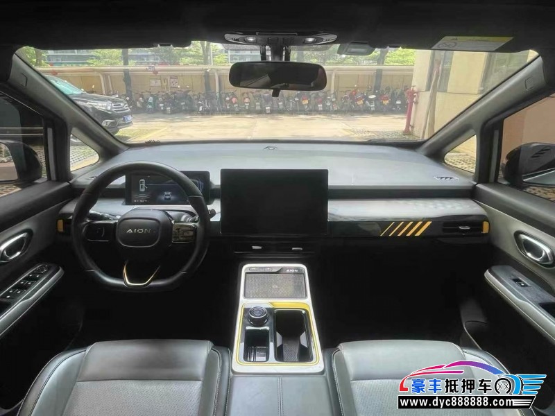 22年埃安Y70SUV抵押车出售