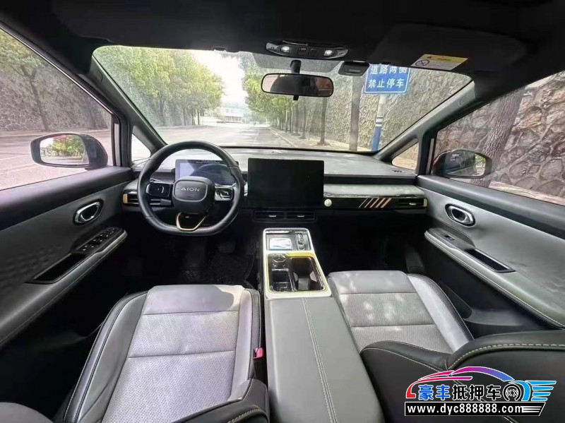 22年埃安Y70SUV抵押车出售