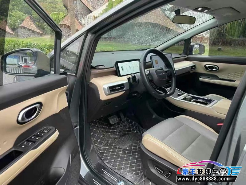 22年埃安Y70SUV抵押车出售