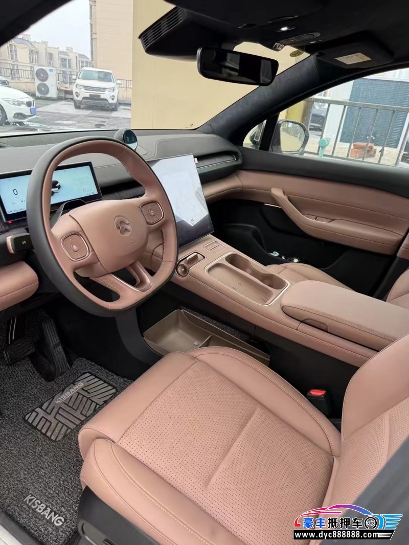 24年蔚来ES6轿车抵押车出售