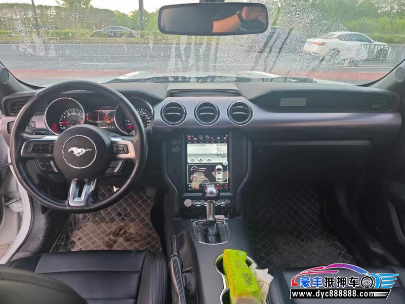 17年福特野马轿车抵押车出售