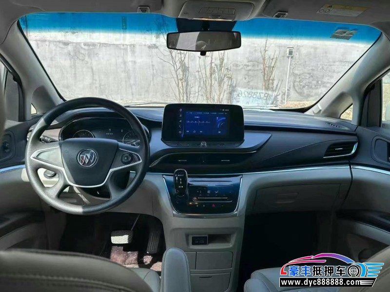 22年别克GL8轿车抵押车出售