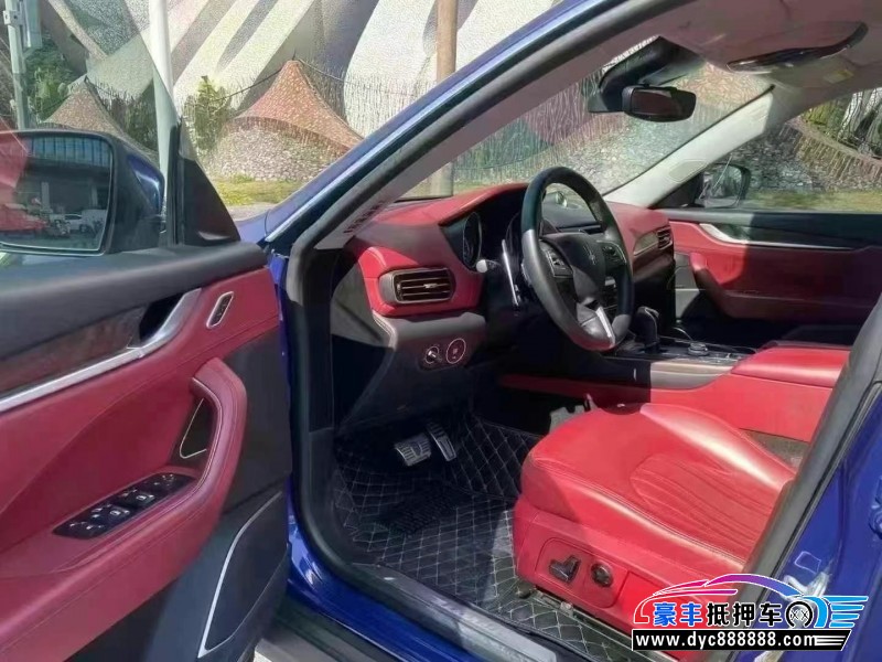 18年玛莎拉蒂Levante轿车抵押车出售