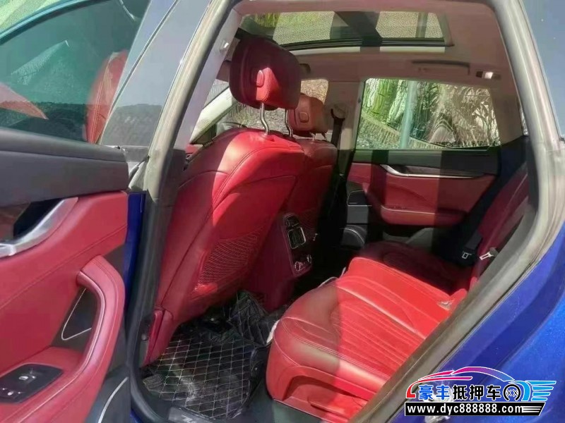 18年玛莎拉蒂Levante轿车抵押车出售