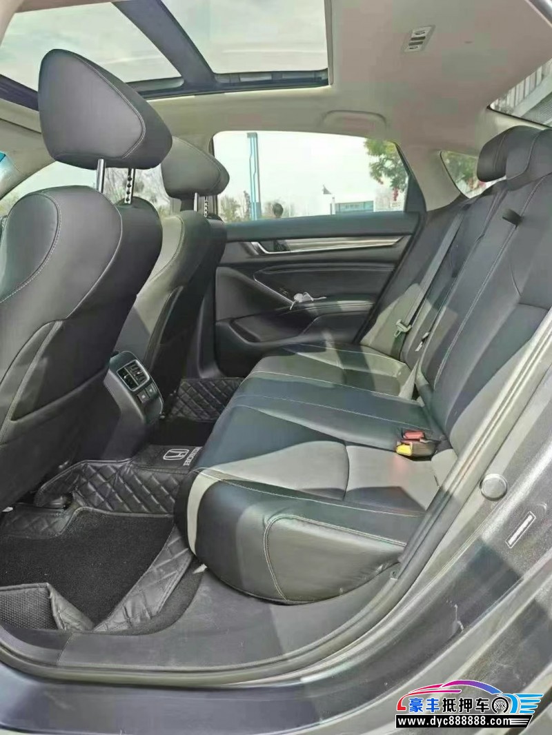 22年本田雅阁轿车抵押车出售