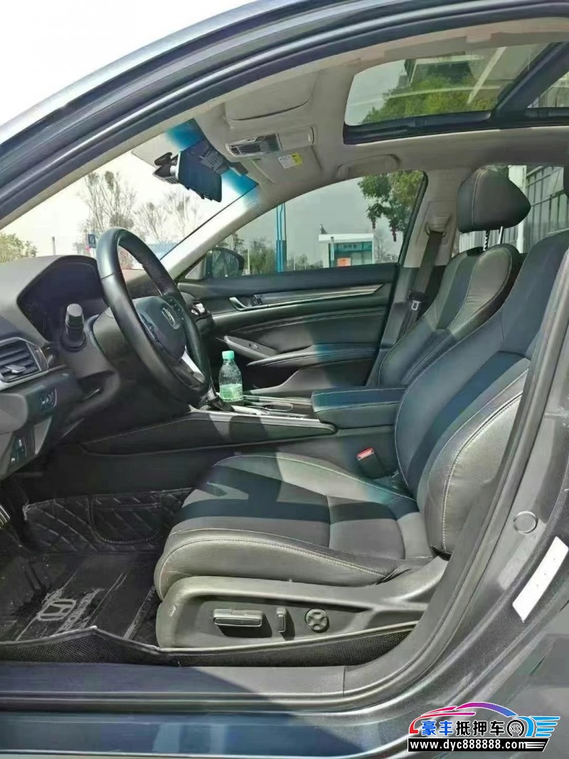 22年本田雅阁轿车抵押车出售