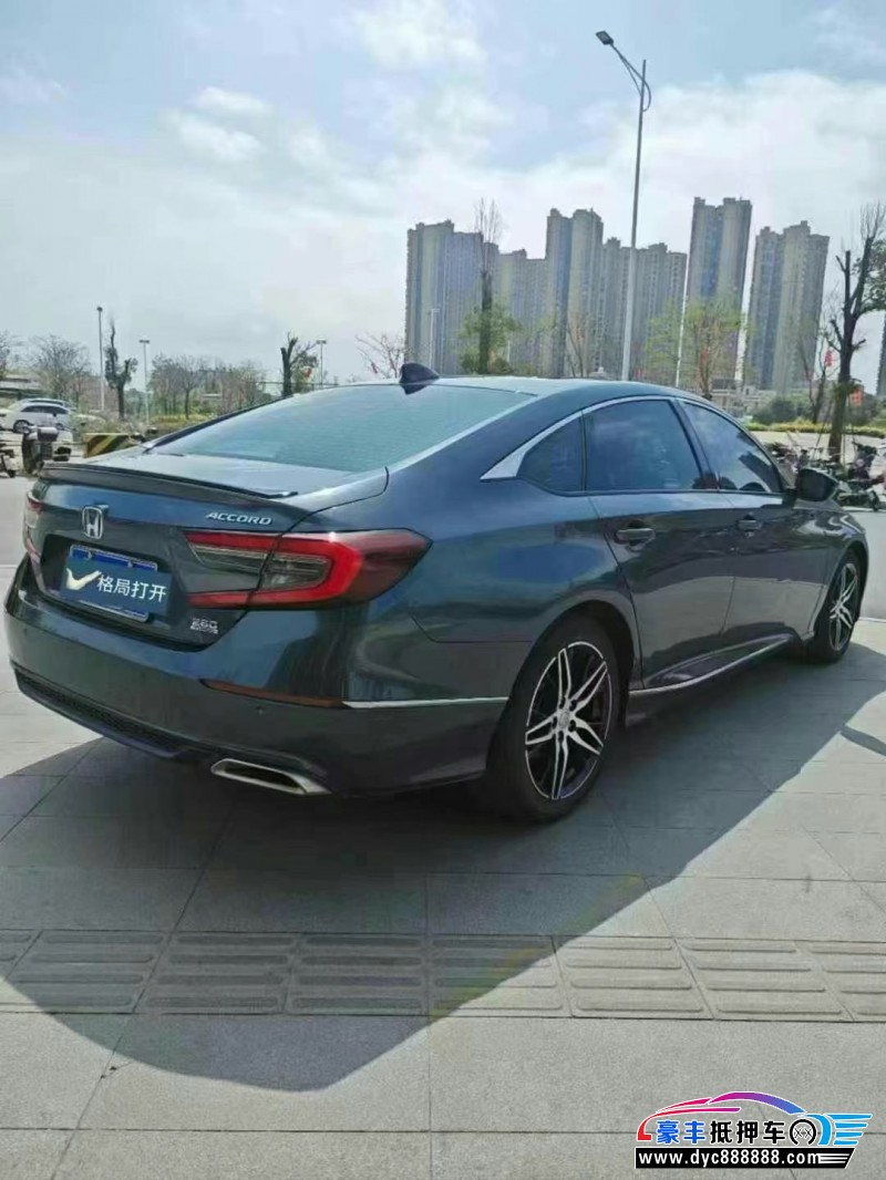 22年本田雅阁轿车抵押车出售