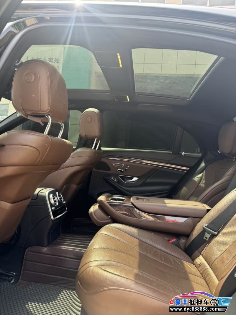 19年奔驰S轿车抵押车出售