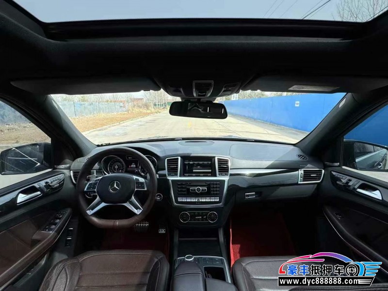 16年奔驰GL级AMG轿车抵押车出售