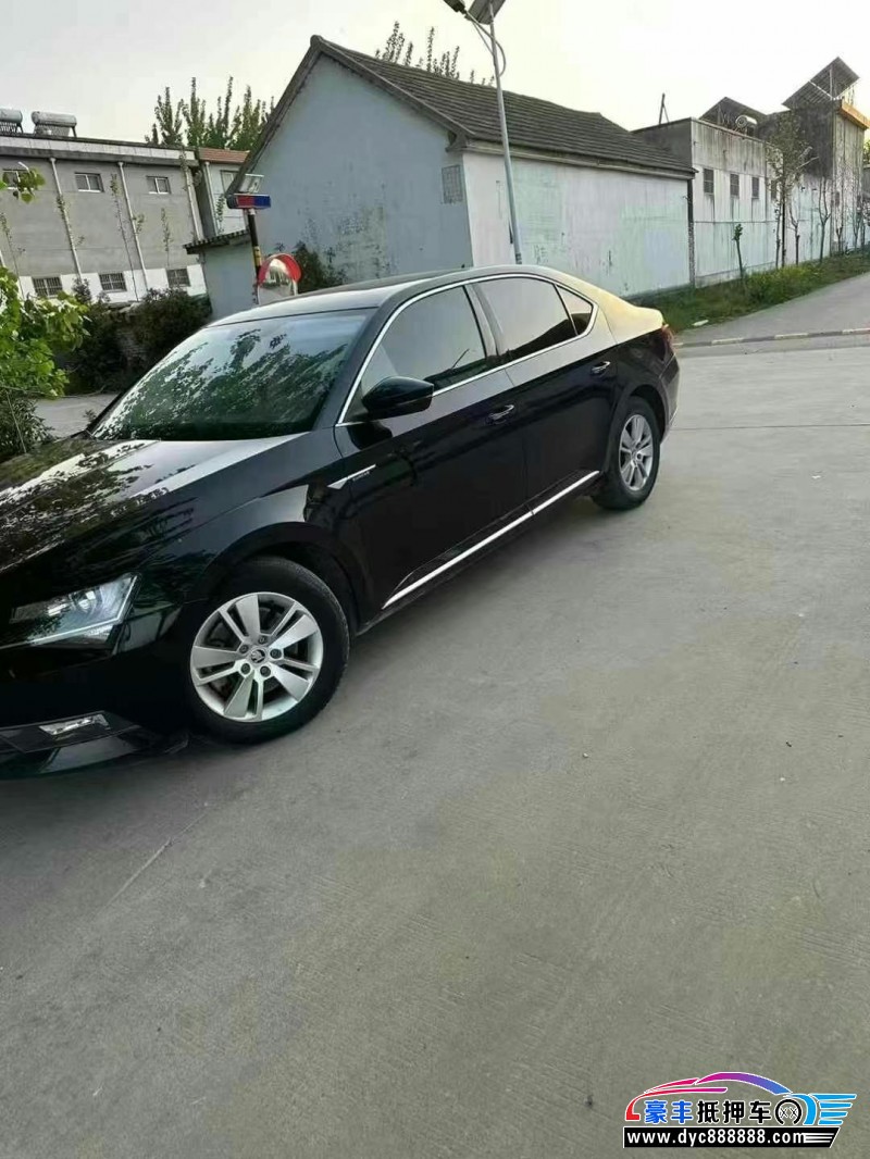 19年斯柯达速派轿车抵押车出售