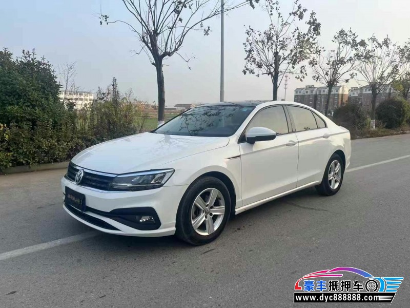 22年大众凌渡轿车抵押车出售