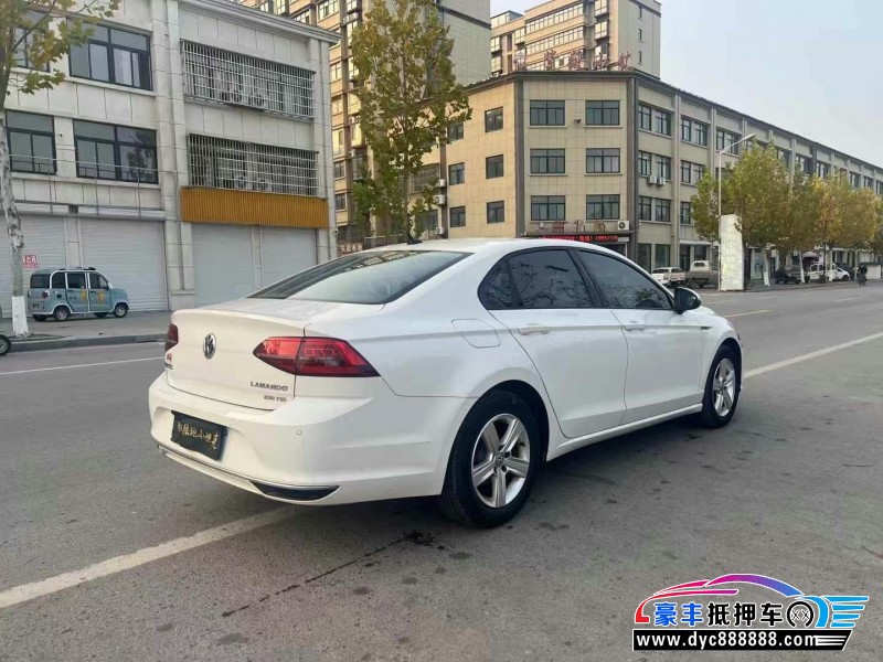 22年大众凌渡轿车抵押车出售