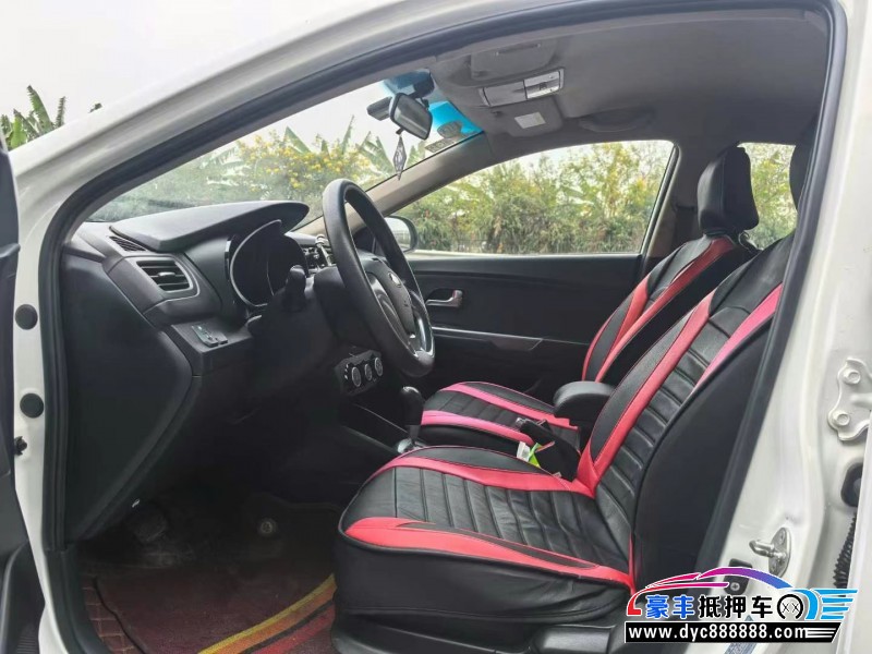 16年起亚K2轿车抵押车出售