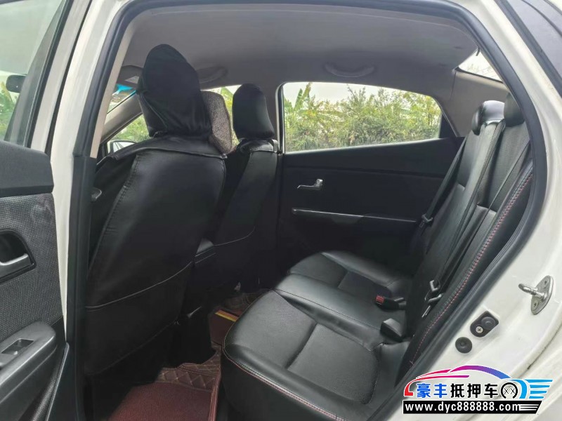 16年起亚K2轿车抵押车出售