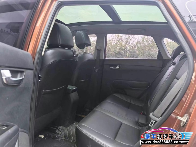 16年起亚KX3轿车抵押车出售