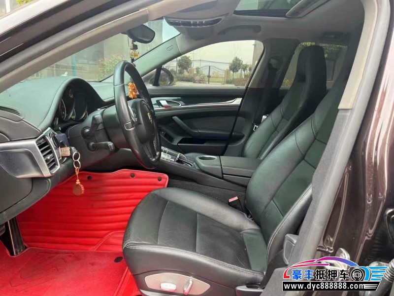 12年保时捷帕纳梅拉轿车抵押车出售