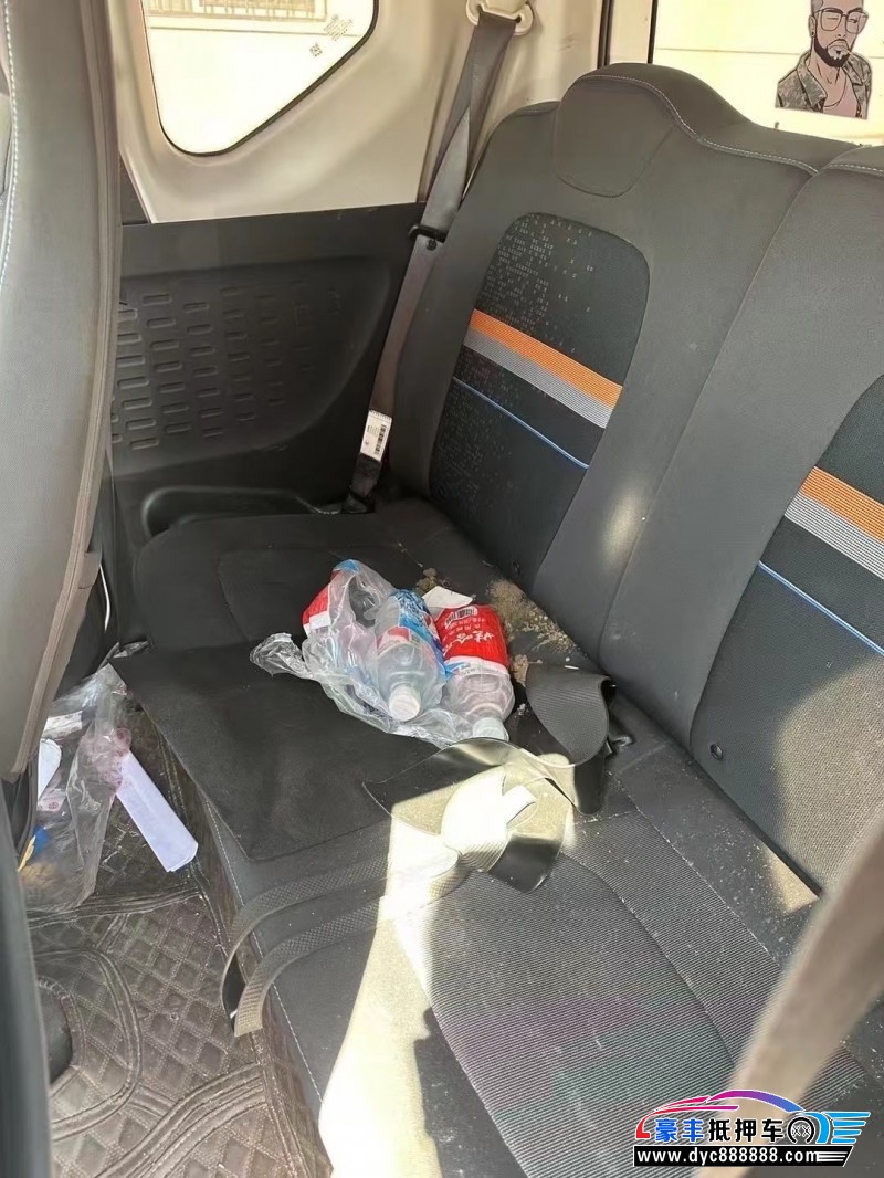 22年五菱汽车迷你轿车抵押车出售