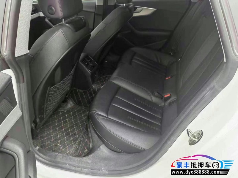 18年奥迪A5轿车抵押车出售