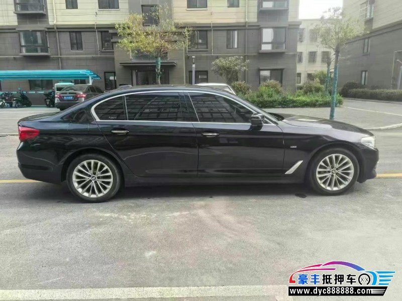 18年宝马5系轿车抵押车出售