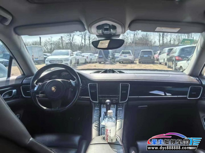 16年保时捷帕纳梅拉轿车抵押车出售
