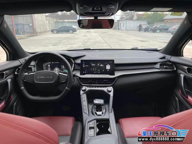 22年领克06轿车抵押车出售