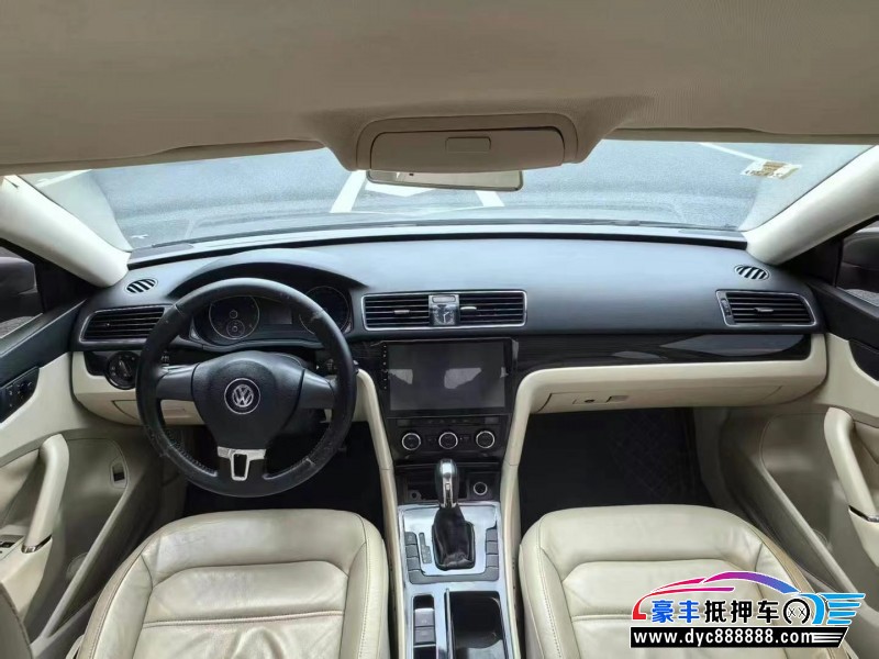 12年大众帕萨特轿车抵押车出售