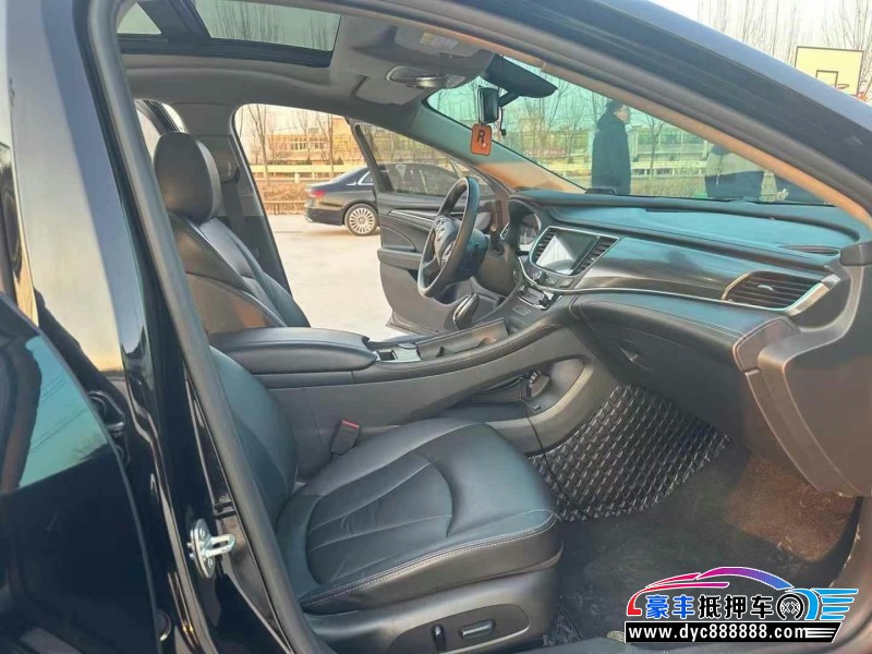 22年别克君越轿车抵押车出售