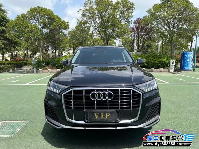 21年奥迪Q7轿车抵押车出售