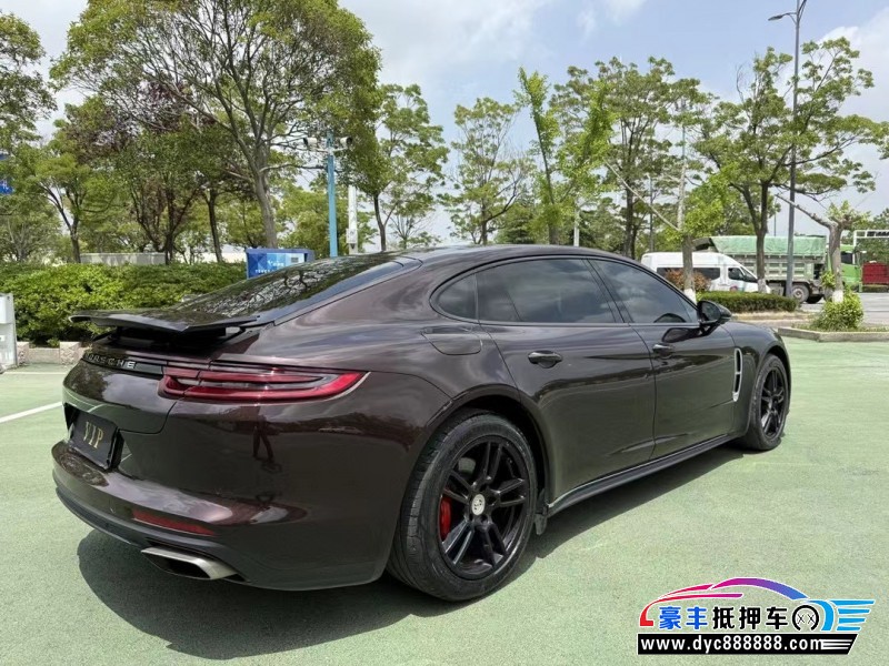 18年保时捷帕纳梅拉轿车抵押车出售