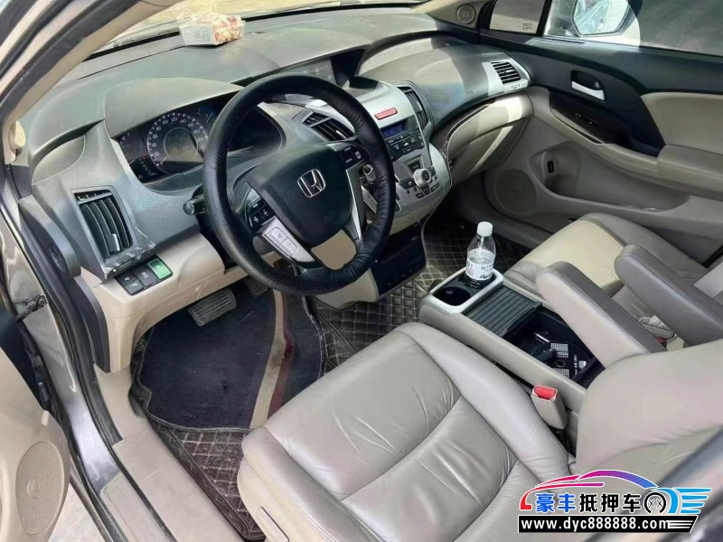 13年本田奥德赛轿车抵押车出售