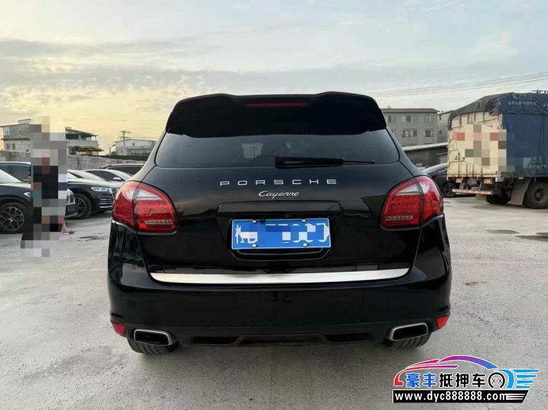 13年保时捷卡宴轿车抵押车出售