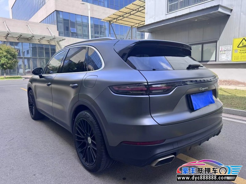 20年保时捷卡宴轿车抵押车出售