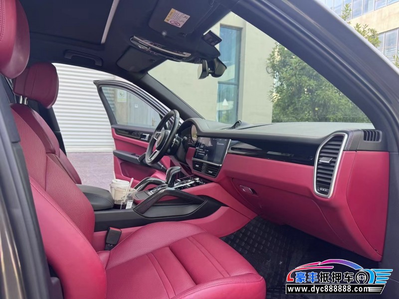 20年保时捷卡宴轿车抵押车出售