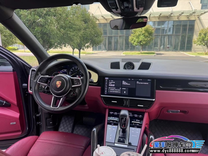 20年保时捷卡宴轿车抵押车出售