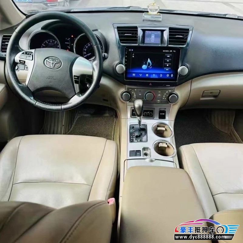 13年丰田汉兰达轿车抵押车出售